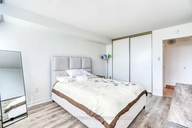 Additional image 25 of 100 Antibes Dr Unit 504