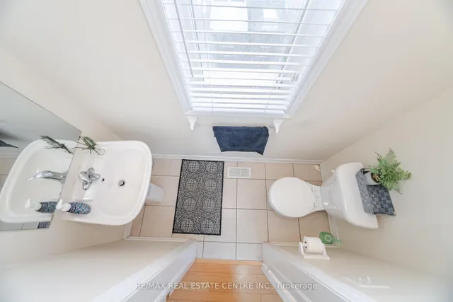 Additional image 21 of 15 Vanderpool Cres