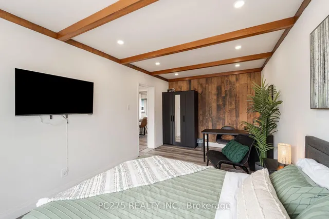 Additional image 25 of 67 Acton Ave