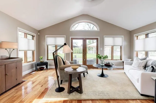 Additional image 18 of 583 Woodland Ave