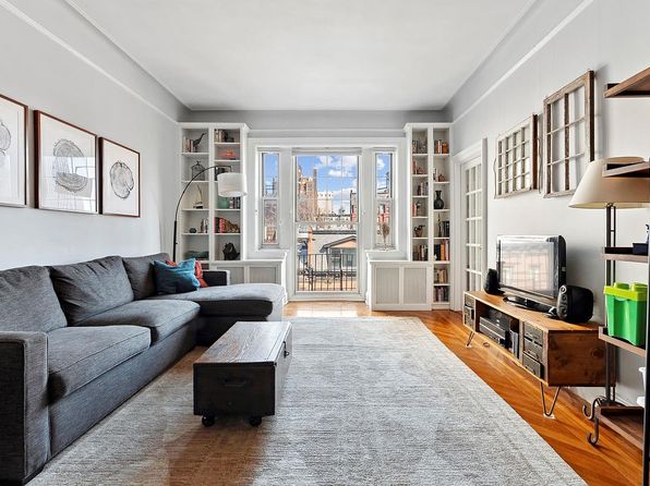 76 Remsen St APT 6B, Brooklyn, NY 11201