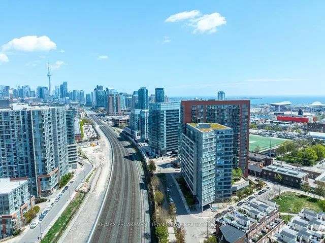 Additional image 37 of 38 Joe Shuster Way Unit 605