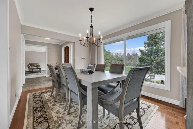 Additional image 13 of 10566 SECOND Line