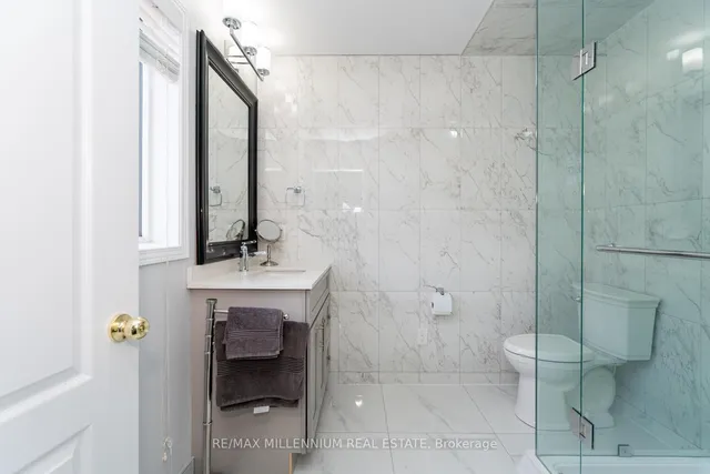 Additional image 38 of 62 Dunvegan Cres