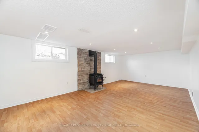 Additional image 35 of 2143 Mountainside Dr