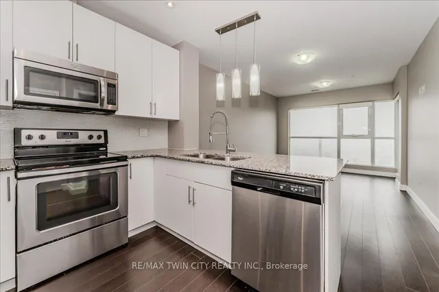 Additional image 10 of 1 Victoria St Unit 1707