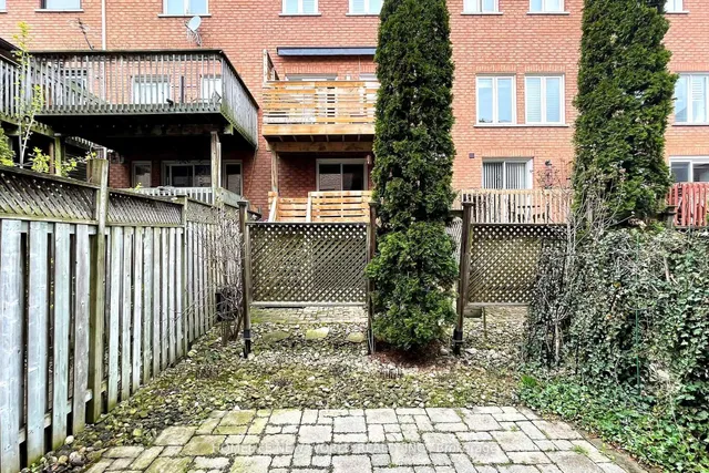 Additional image 38 of 50 Bluewater Crt