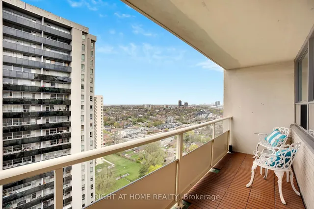 Additional image 13 of 360 Ridelle Ave Unit 2101