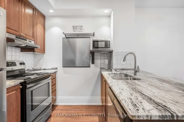 Additional image 10 of 5233 Dundas St Unit 1125