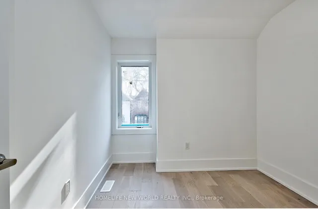 Additional image 21 of 253 Albany Ave