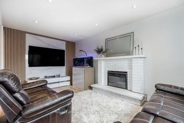 Additional image 10 of 120 Candy Cres