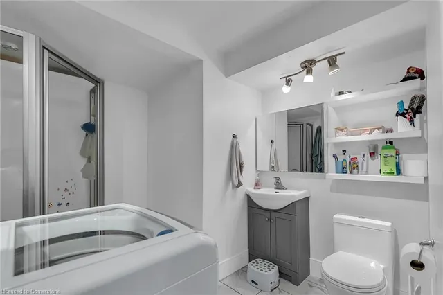 Additional image 33 of 956 Banffshire Crt