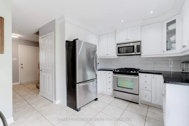 Additional image 10 of 2408 Paula Crt