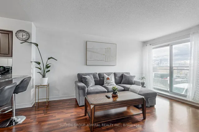 Additional image 12 of 60 Fairfax Cres Unit 231