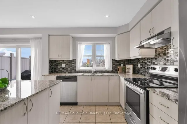 Additional image 11 of 133 Ludolph St