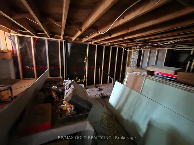 Additional image 18 of 111 Verobeach Blvd