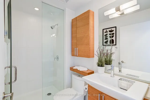 Additional image 44 of 25 Capreol Crt Unit 3206