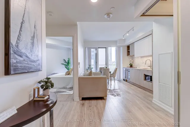 Additional image 22 of 2020 Bathurst St Unit 601