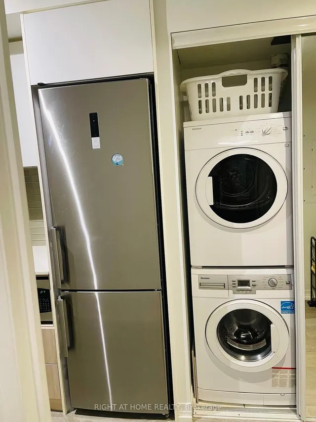 Additional image 11 of 251 Jarvis St Unit 501