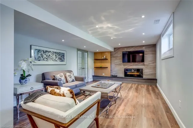 Additional image 29 of 4306 Lakeshore Rd