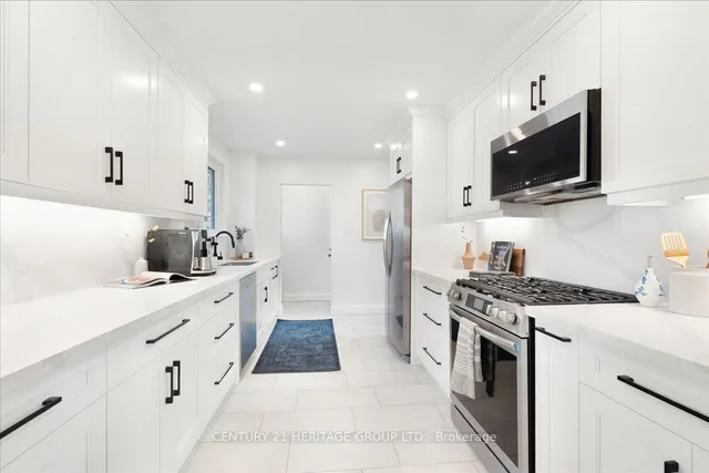 Additional image 12 of 67 PLEASANT Ave