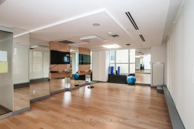 Additional image 21 of 105 George St Unit 511