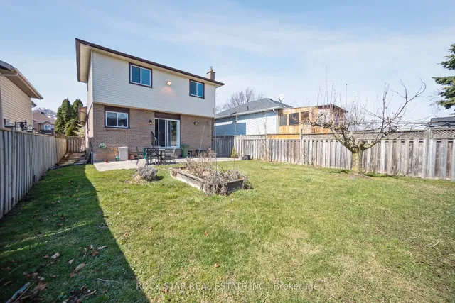 Additional image 40 of 11 Herbert Crt