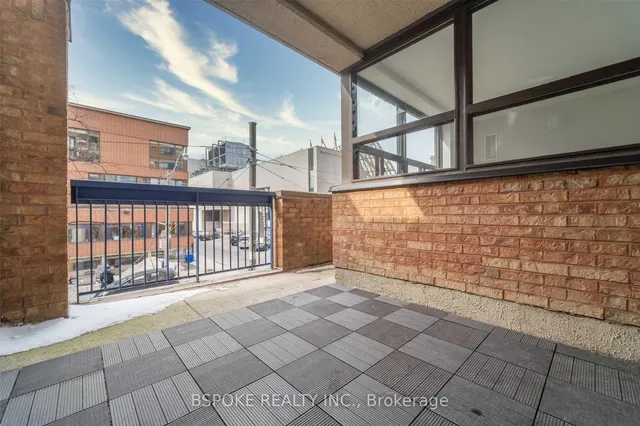 Additional image 18 of 105 McCaul St Unit 204