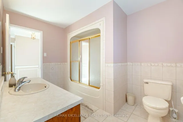 Additional image 33 of 60 Indian Cres