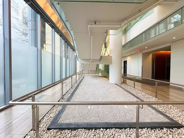 Additional image 22 of 70 Forest Manor Rd Unit 2109