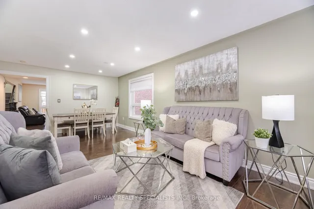 Additional image 8 of 11 Redcastle St