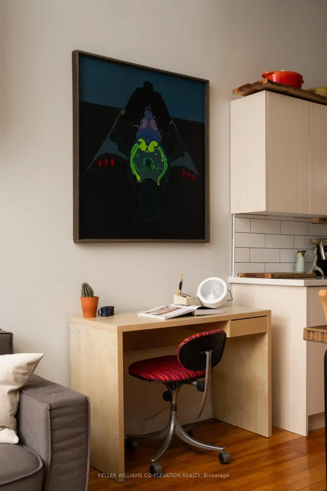 Additional image 10 of 670 Richmond St Unit 105