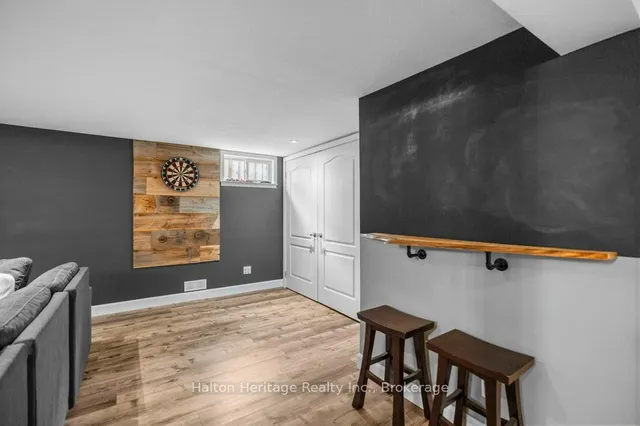 Additional image 31 of 376 East 18th St
