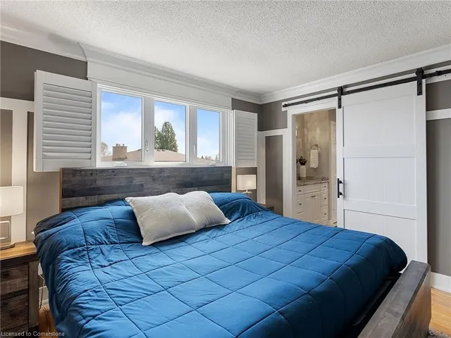 Additional image 34 of 173 Napoli Crt