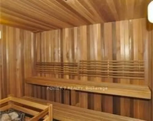 Additional image 10 of 98 Lillian St Unit 1620