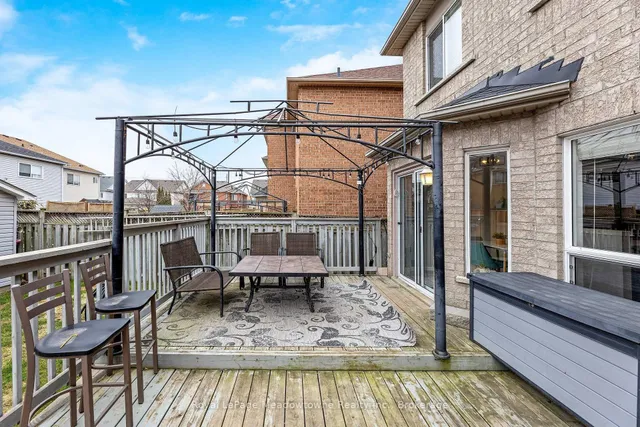 Additional image 26 of 13 Robarts Dr