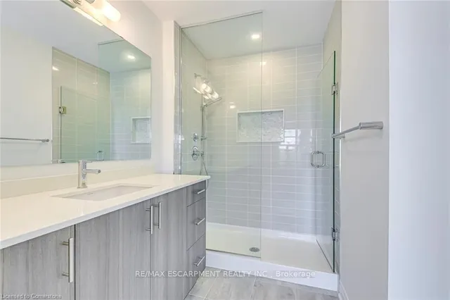 Additional image 43 of 2273 Turnberry Rd Unit 8