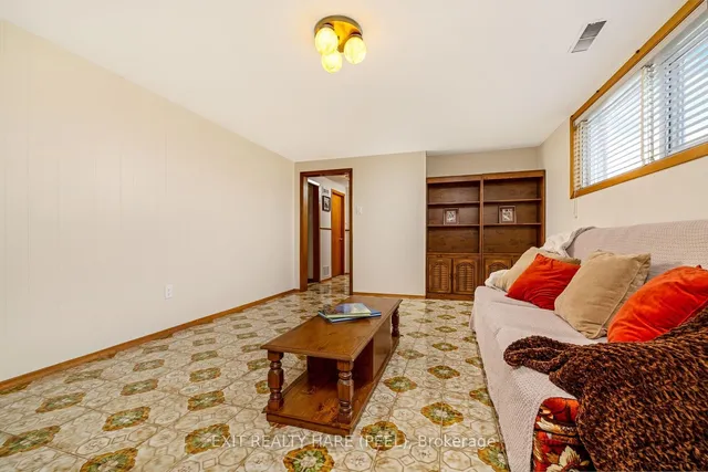 Additional image 36 of 7 Meadowland Gate