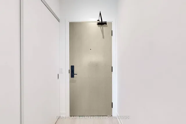 Additional image 41 of 195 McCaul St Unit 1302