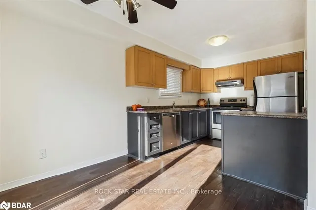 Additional image 10 of 19 Isabella St