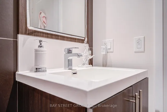 Additional image 10 of 5 Sheppard Ave Unit 2019