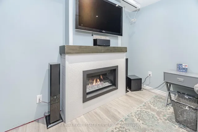 Additional image 40 of 9711 Creditview Rd