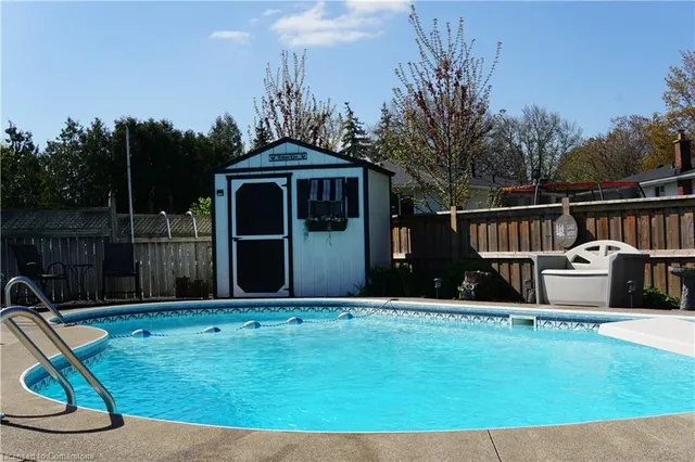 Additional image 31 of 700 Woodview Rd