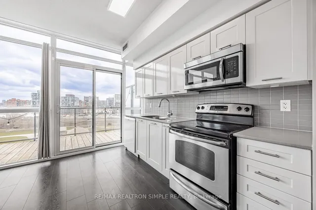 Additional image 7 of 169 Fort York Blvd Unit 926