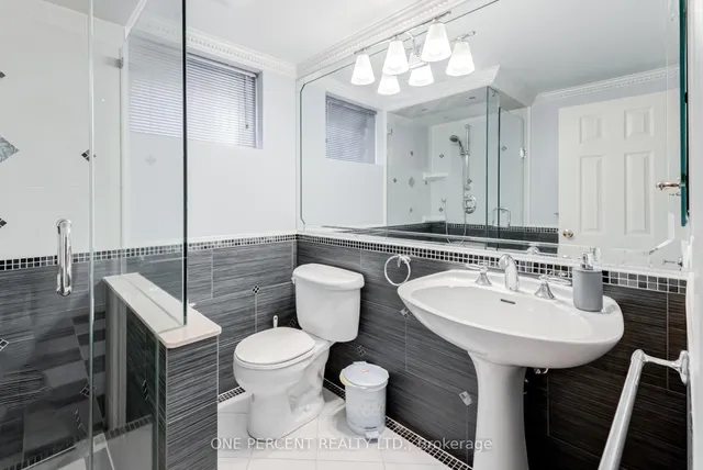 Additional image 37 of 9 Geraldton Cres