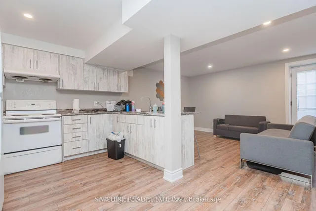 Additional image 21 of 550 Lear Gate