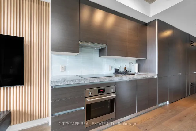 Additional image 14 of 629 King St Unit 1304