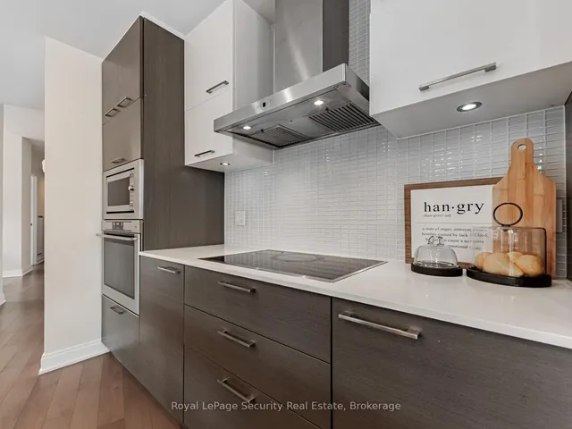 Additional image 14 of 55 Front St Unit 420