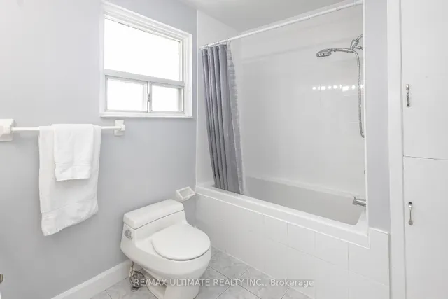 Additional image 14 of 3641 Holden Cres