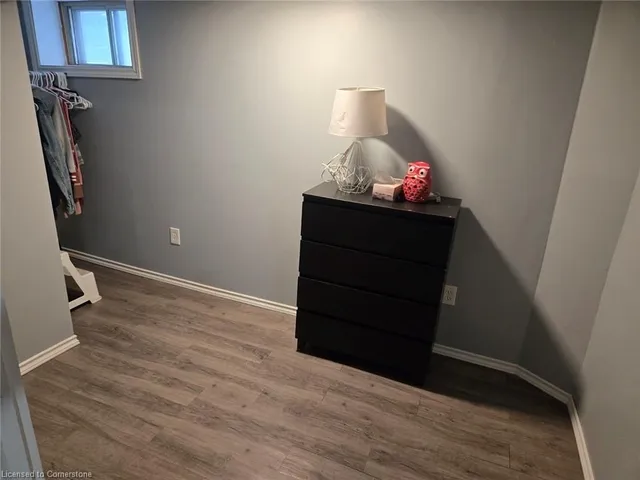 Additional image 19 of 342 Gage Ave